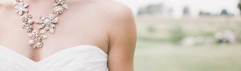 Bridal shops offering every style of wedding gowns. in the Horsham, Montgomery County PA area